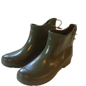 Sperry Women’s Walker Turf Rain Boots – Army Green (Size 8M)